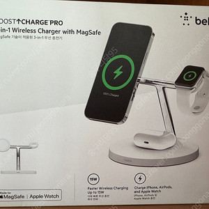 Belkin BOOST CHARGE PRO 3-in-1 Wireless Charger with MagSafe White 15만원(택포) 팝니다.