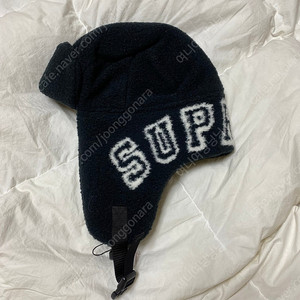 슈프림 군밤모자 셔링 트루퍼 Supreme Shearling Trooper Black