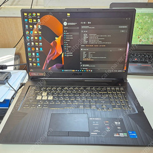 ASUS FX706HCB-HX144 게이밍 노트북 판매합니다.