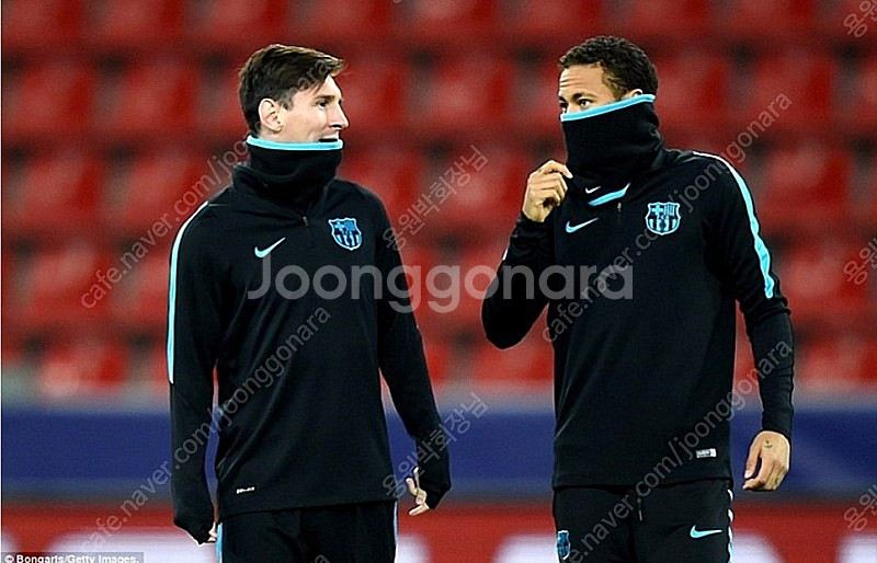 바르셀로나 트레이닝복 세트 팝니다--1