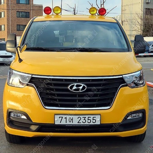 현대│더뉴그랜드스타렉스│어린이버스│15인승│LPI│2021년│38,000KM│2980만원│완벽수리│사고차│