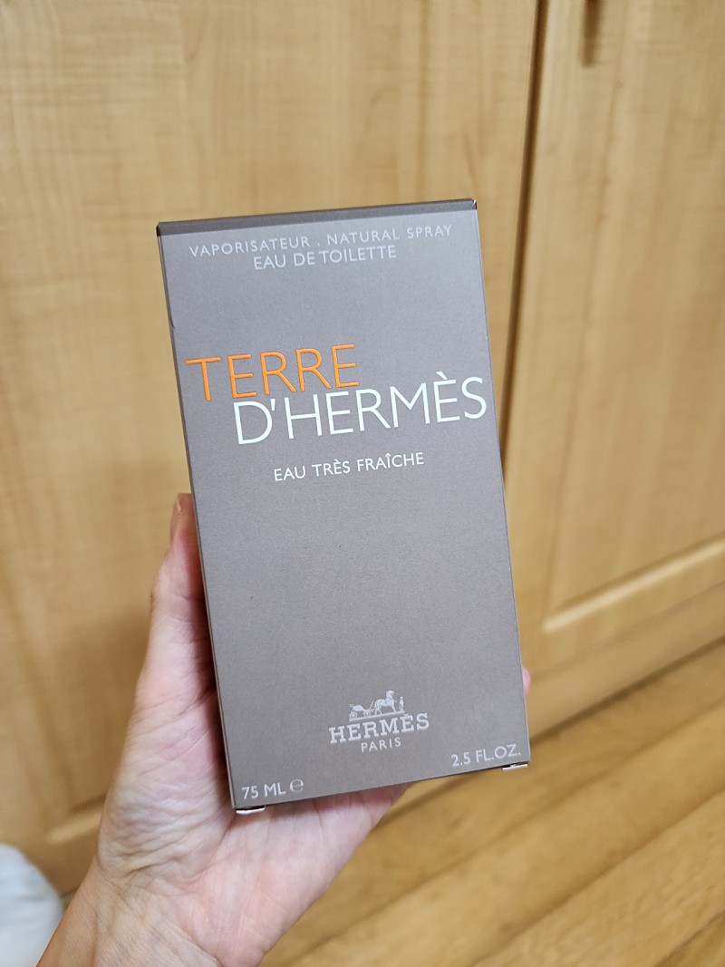 Terre d'HERMES Eau Tres Fraiche 에르메스 남성 스프레이 향수 EDP 2.5 oz (75ml)