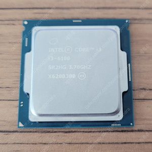 intel CPU i3-6100 팝니다