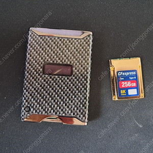 cftek CFexpress gold 256gb 및 cftek 트리머(리더기)