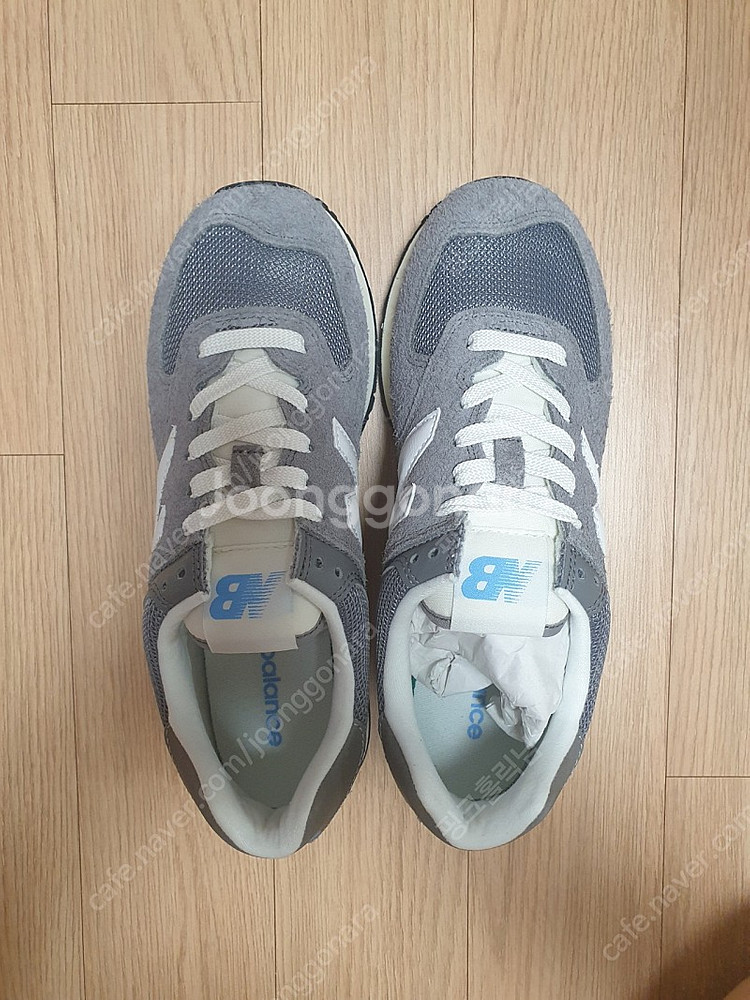 뉴발란스 574 헤리티지 그레이 250 새상품--1