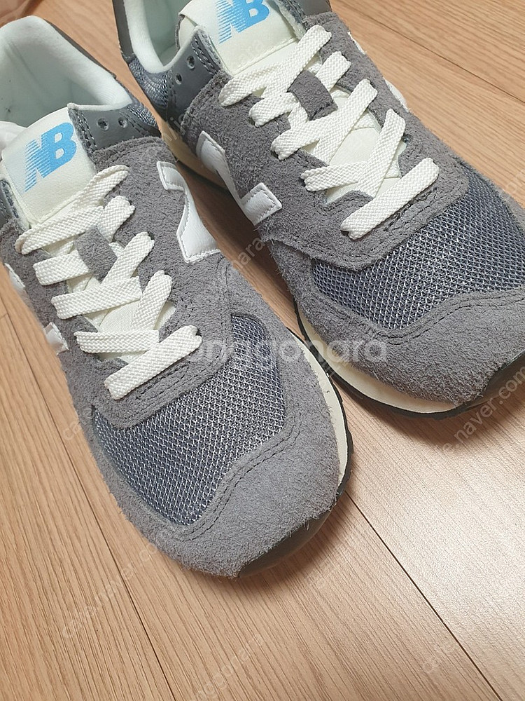 뉴발란스 574 헤리티지 그레이 250 새상품--2