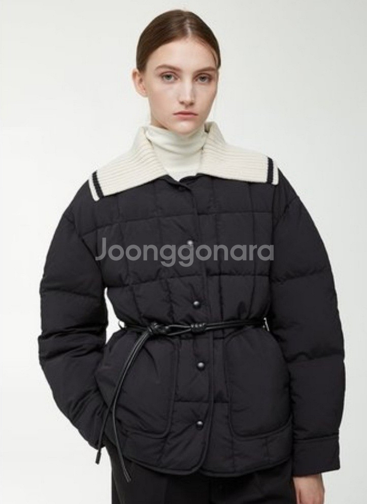 [새상품]보브 니트카라 구스다운 스퀘어 퀼팅 자켓 2022년 신상품 새상품이에요--0