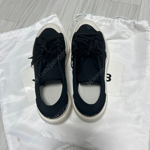 와이쓰리 Ajatu Court 스니커즈 Black Y-3