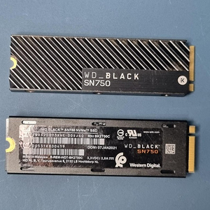 [판매] NVME 2TB WD750 판매합니다.