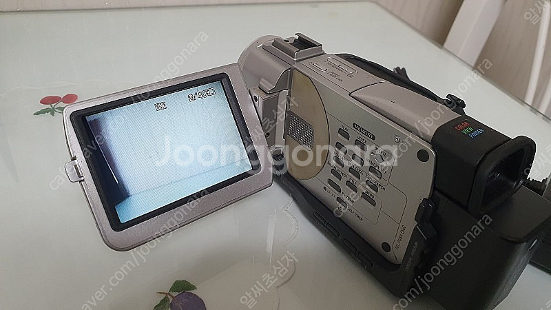 소니 DCR-TRV11 6mm 디지털캠코더 팝니다.--1
