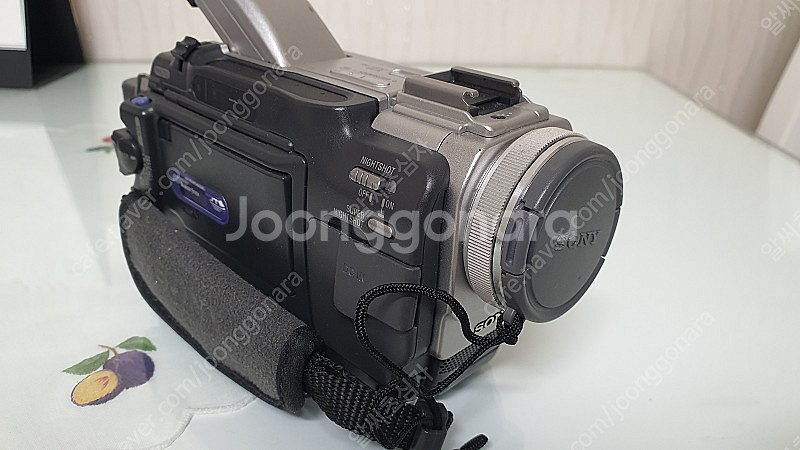 소니 DCR-TRV11 6mm 디지털캠코더 팝니다.--9