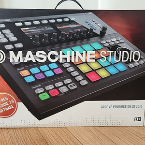 NI MASCHINE Studio