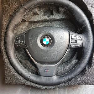 BMW F시리즈 스포츠 핸들 f바디 5.6.7스티어링휠