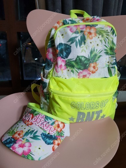 아동 초등저학년 책가방 백팩 여행가방베네통키즈 매쉬 경량백팩+ 모자