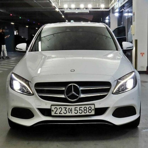 [벤츠]C클래스 W205 C220 d 아방가르드ㅣ2017년식ㅣ118,000kmㅣ흰색ㅣ수원 전국최저가ㅣ1,649만원