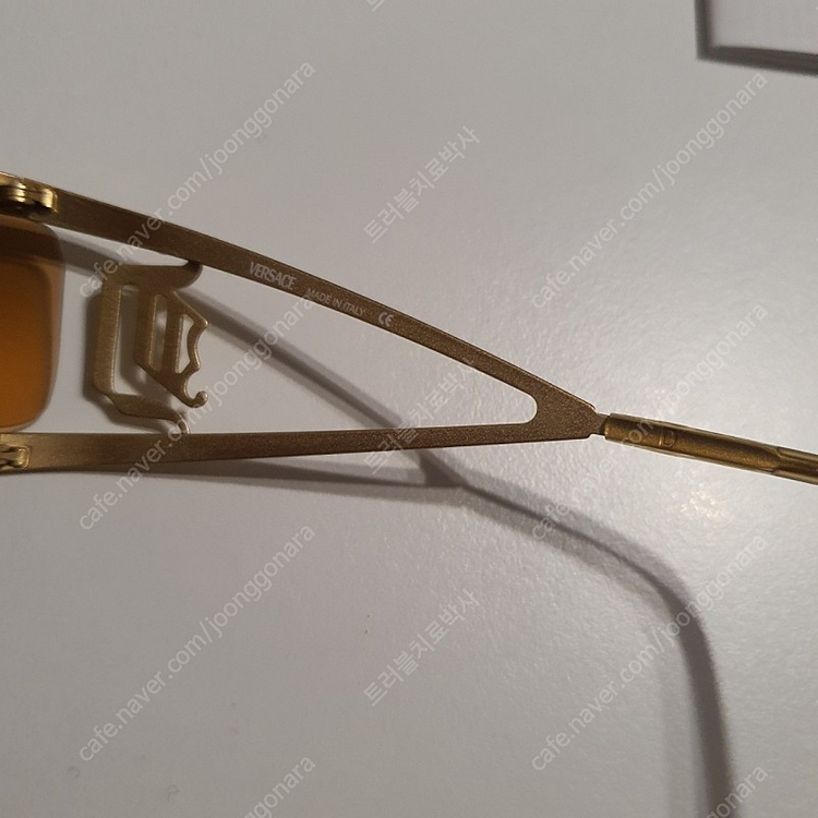 정품 베르사체 선글라스 mod.2019 1002/7H 이미지