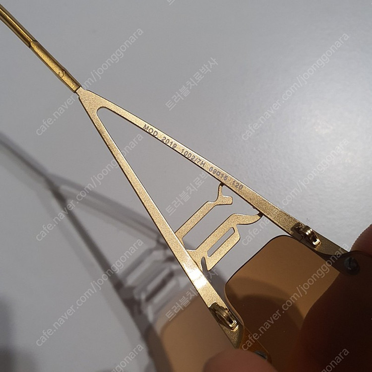 정품 베르사체 선글라스 mod.2019 1002/7H 이미지