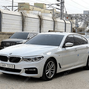 BMW5시리즈 (G30) 520d xDrive M 스포츠 플러스@중고차@중고차매입@전액할부@저신용자@신불자@소액할부@현금@카드 전부 가능합니다!