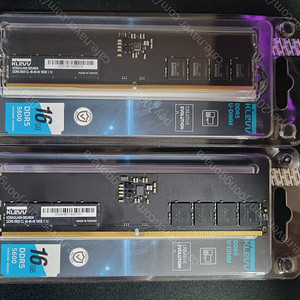 에센코어 클레브 A다이 언락 DDR5-5600 16GB X 2 팝니다.