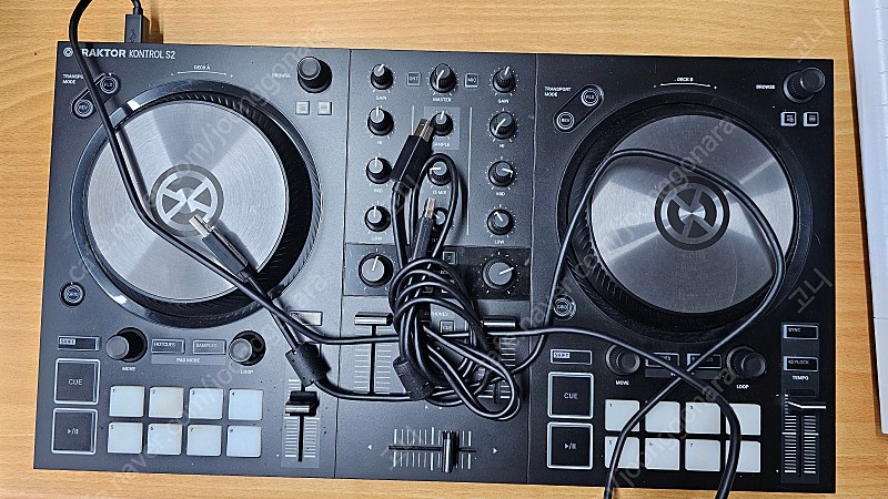 TRAKTOR KONTROL S2 MK2 판매합니다