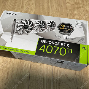 PNY RTX 4070TI VERTO 12GB 화이트