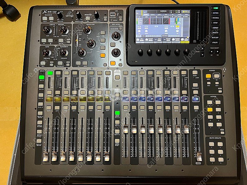 Behringer X32 Compact / (렉케이스 포함)판매--0