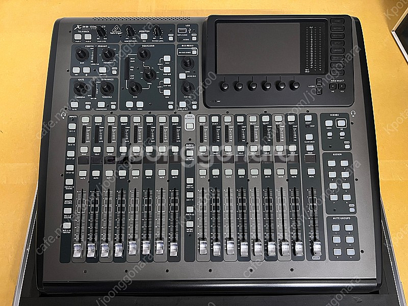Behringer X32 Compact / (렉케이스 포함)판매--2