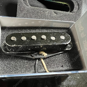 Fender Custom Shop Custom '54 Stratocaster Pickup 브릿지