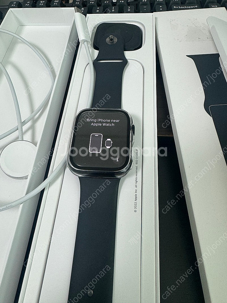 애플워치8 45mm 미드나이트 GPS(가격인하)--0