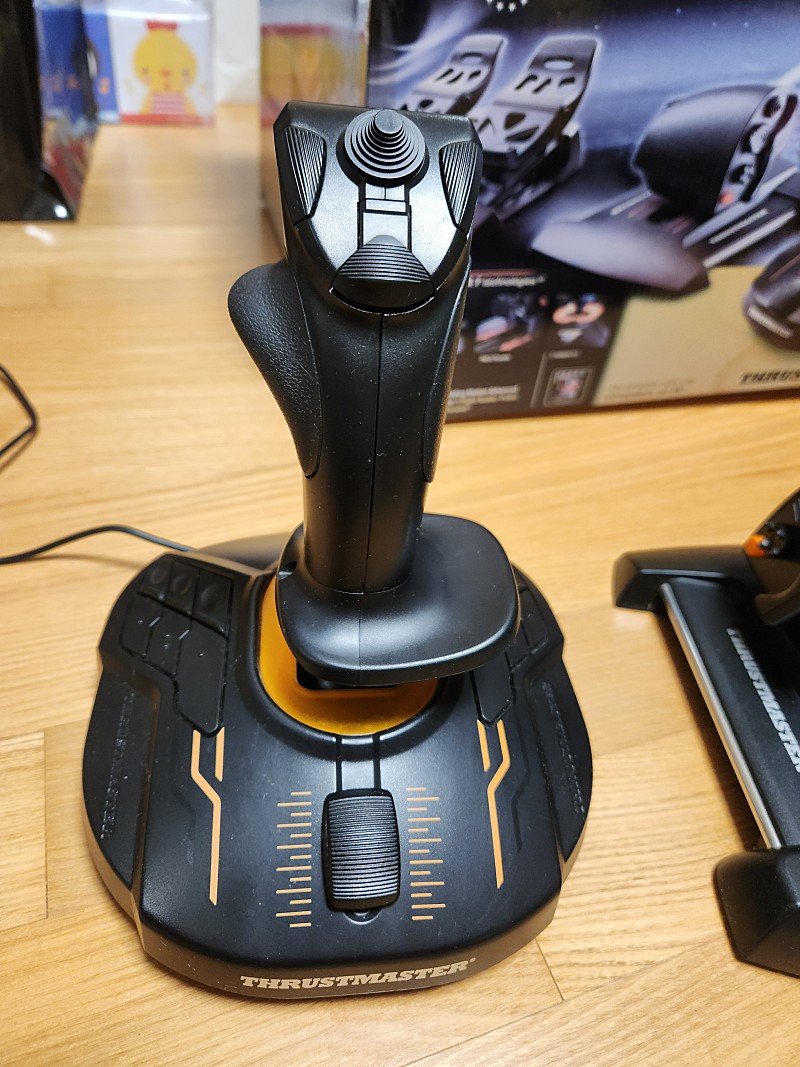 Thrustmaster t16000.m 트러스트마스터 비행 조이스틱