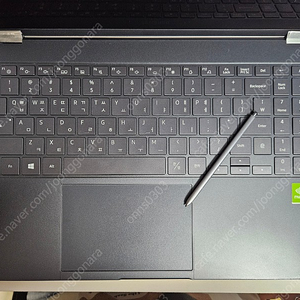 가격내렸어요! (풀박스) NT950QDA-X71AZ(i7, 16GB) S급 갤럭시북 플렉스2 팝니다.