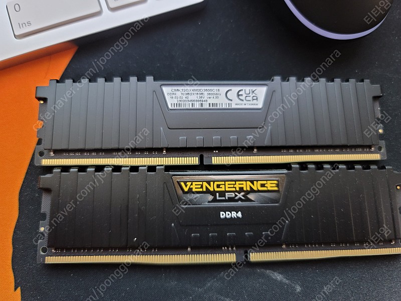 커세어 벤젠스 Corsair Vengeance LPX DDR4 32G (16G x2) 3600mhz 18-22-22-42 램