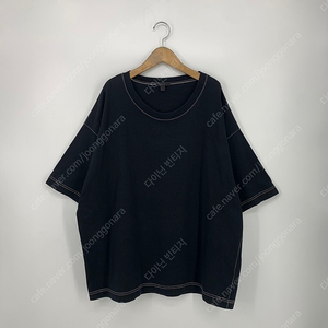 COS 코스 스티치 반팔 티셔츠 (L size / BLACK)