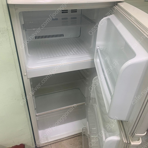 LG 냉장고 (사용감 있음)