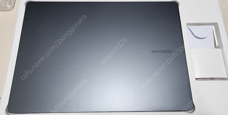 삼성 갤럭시북3 울트라 i9 RTX4070 RAM32G SSD1TB 판매합니다.