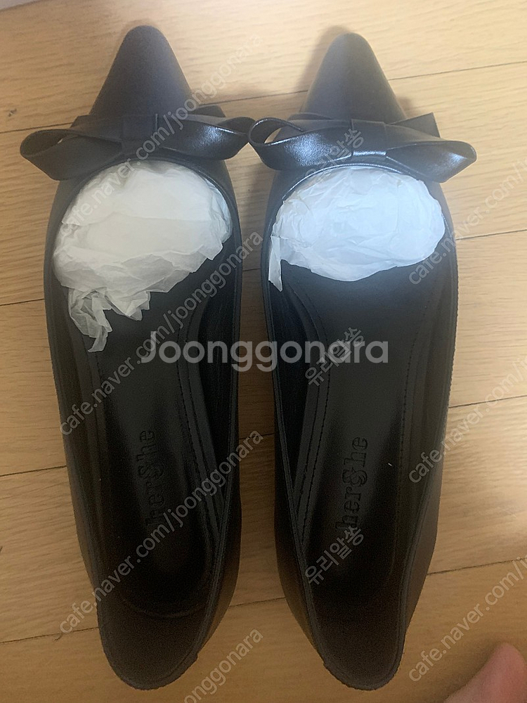 [새제품] 허쉬 리본플랫 블랙 230 새제품--8