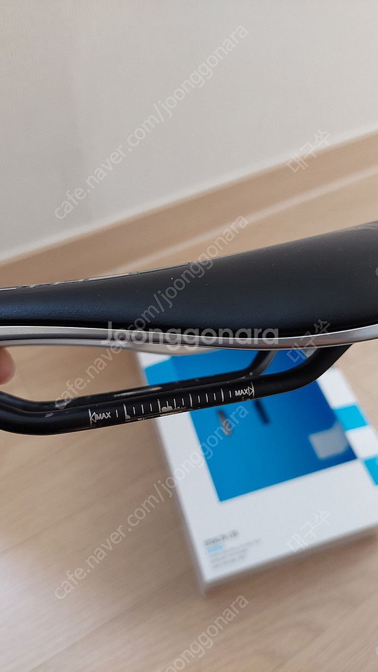 시마노 스텔스 LTD 안장(142mm)팝니다 택포5만원--4