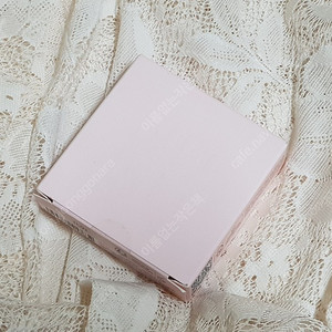 지방시 스킨 퍼펙토 컴팩트 크림 핑크 톤업 자외선 차단