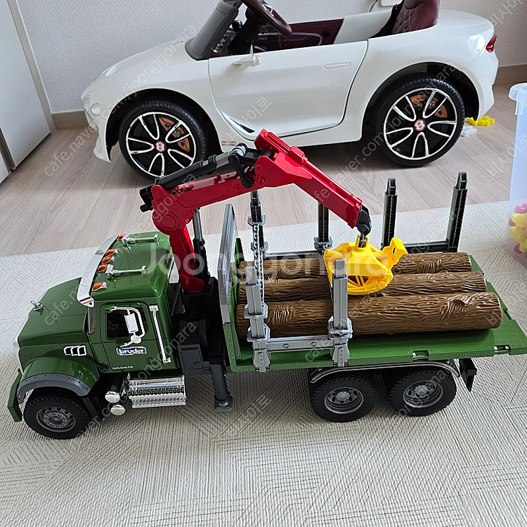 맥(mack) 임업트럭 판매합니다--1