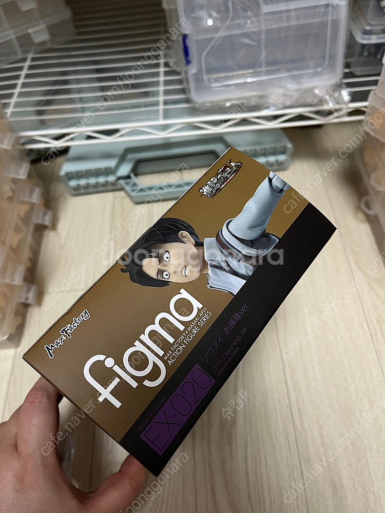 진격의거인 리바이 피그마 Figma 피규어 미개봉--5