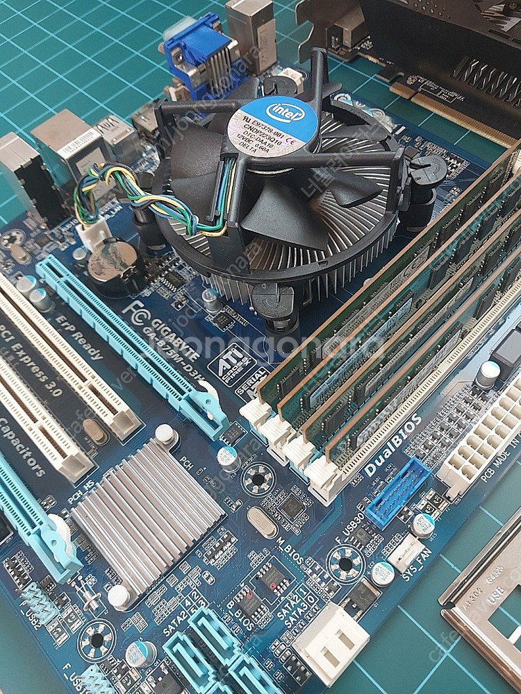 인텔 3세대 i7-3770 / 기가바이트 B75M / ...--7