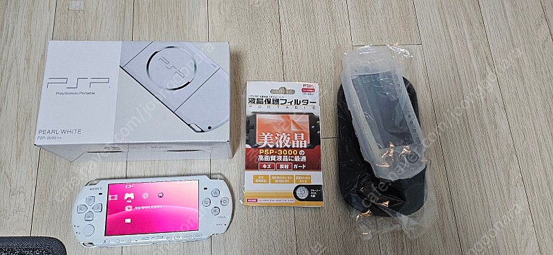 신품급 PSP 3006 홍콩판 화이트 판매(3000기판)