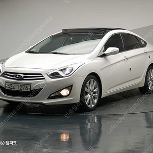 현대i40Saloon 1.7 VGT PREMIUM (5인승)중고차 할부 리스 카드 전액할부리스 가능합니다