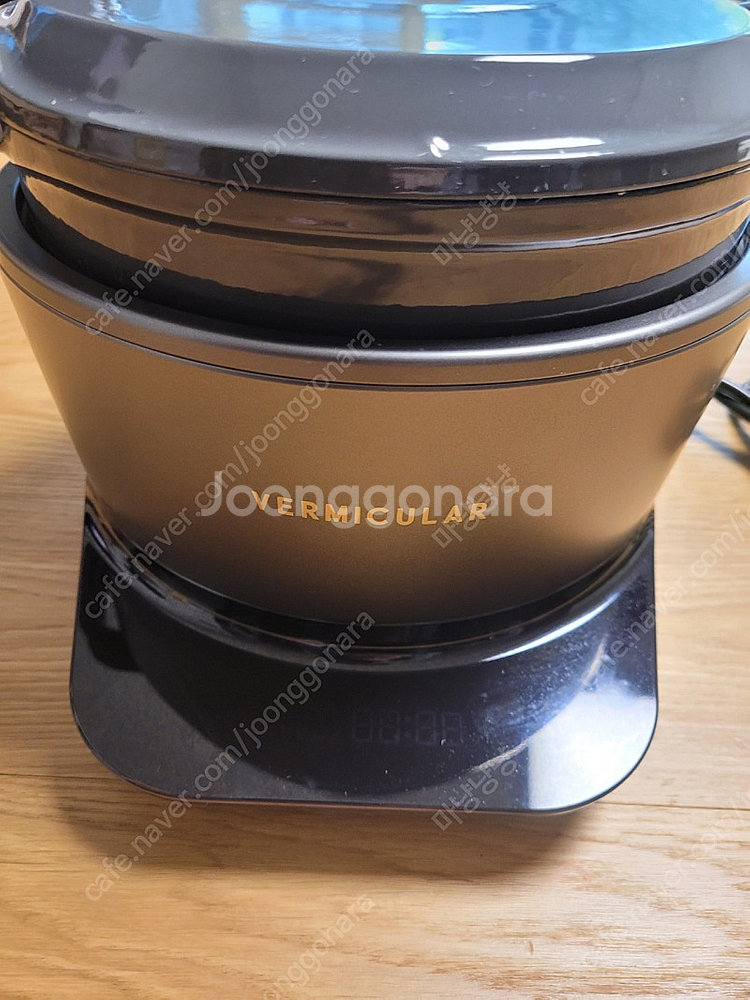 버미큘라 라이스팟 주물 전기밥솥--1