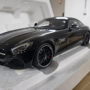 1:18/오토아트/ 벤츠 AMG GTS 블랙 수집용 자동차 정밀 모형 판매 합니다 가격수정