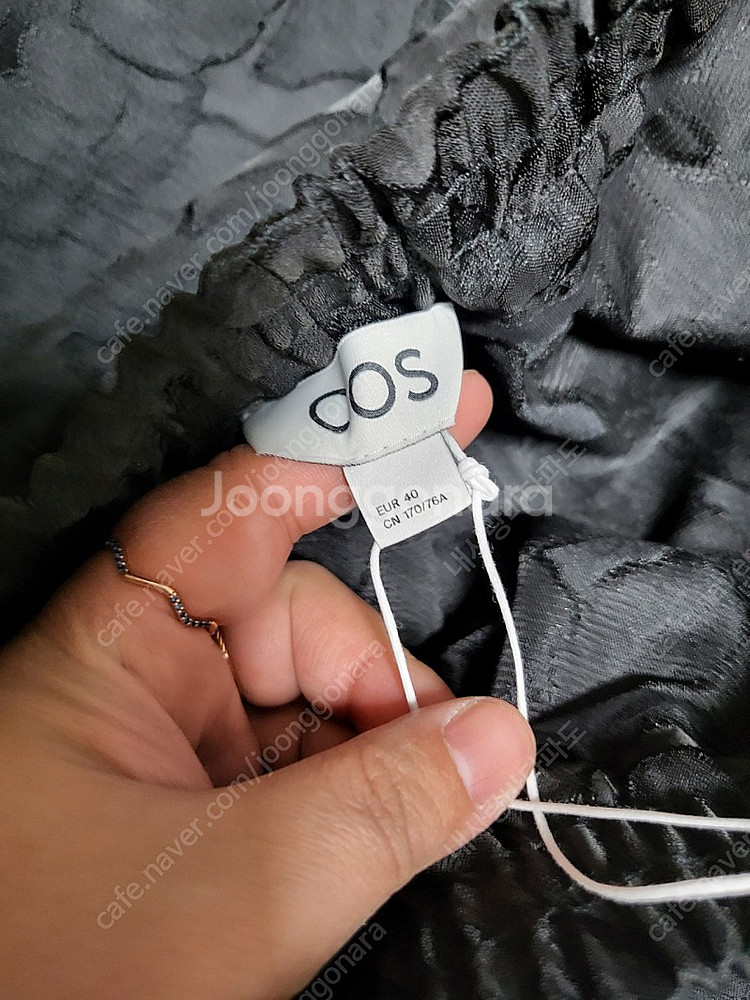 코스 플로럴 자카드 스커트 판매합니다--2