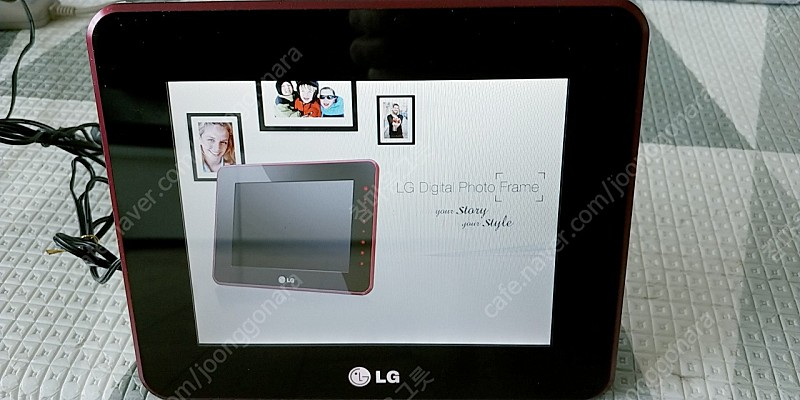 LG 디지털액자 F7010N-PN(7") 이미지