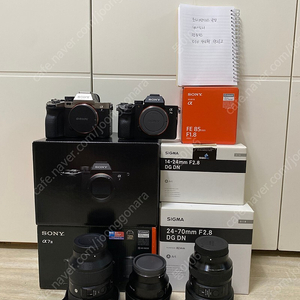 소니 A7m4, A7m3, 시그마 아트 24-70, 시그마 아트 14-24, 소니 85mm 1.8, 고독스 v860iii 소니용 팝니다.