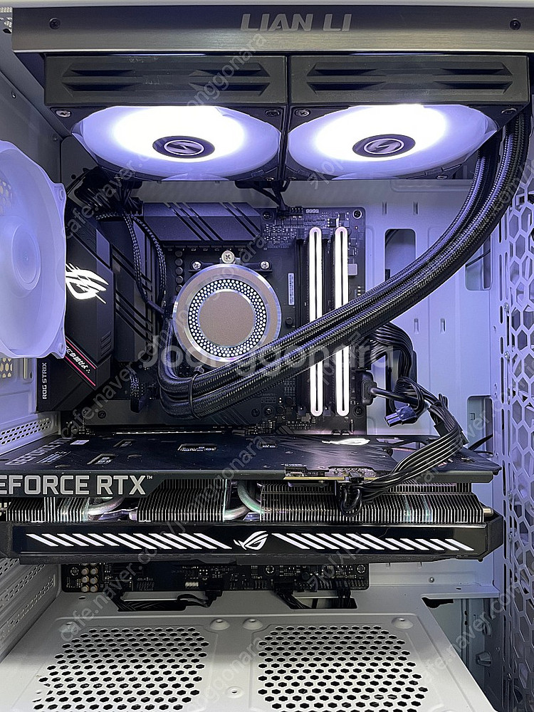개인)고사양 컴퓨터 5800X/리안리 수냉/ROG ST...--1