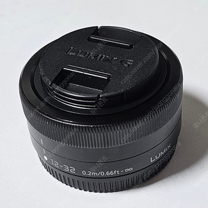 파나소닉 루믹스 12-32mm F3.5-5.6 ASPH MEGA OIS 블랙 줌렌즈 판매합니다